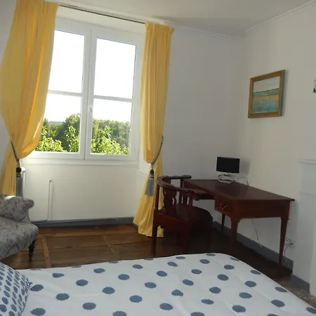 Bed & Breakfast Domaine De Puyrousse