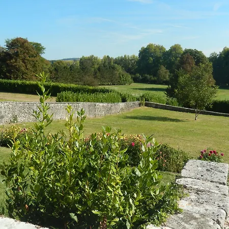 Domaine De Puyrousse Frühstückspension Ribérac