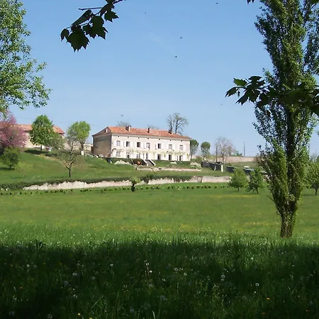 Frühstückspension Domaine De Puyrousse 3*