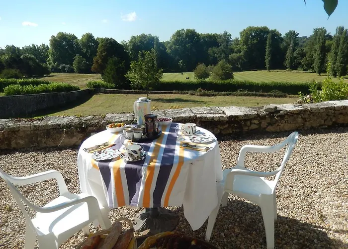 Bed & Breakfast Domaine De Puyrousse 3*